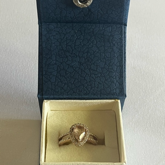 Morganite & Diamond Halo Ring – 14kt Rose Gold – Size 7 - Picture 2 of 8